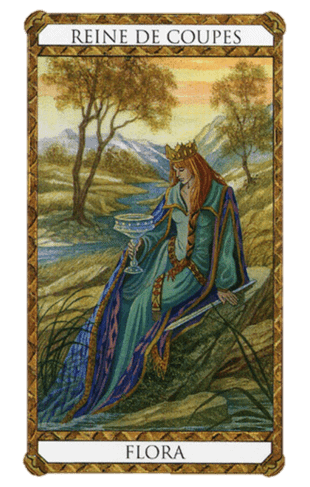 La Reina de Copas Arcano Menor según el diseño del Tarot Ambre